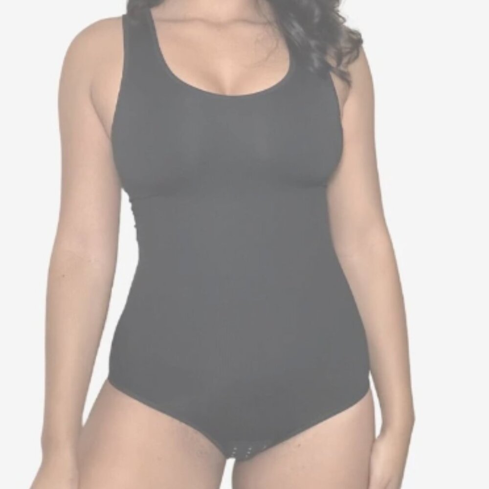 Luxmery Seamless Black Shapewear Bodysuit